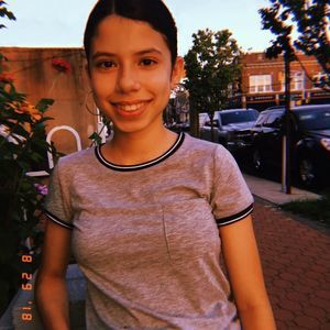 Meet your Posher, Mariely